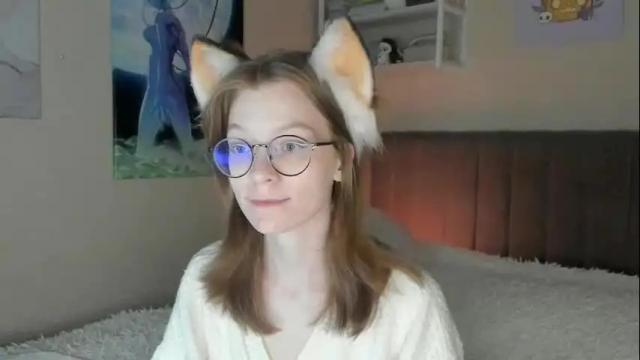 Image 3 of lunar_sofia Stream on Chaturbate on 1 month ago