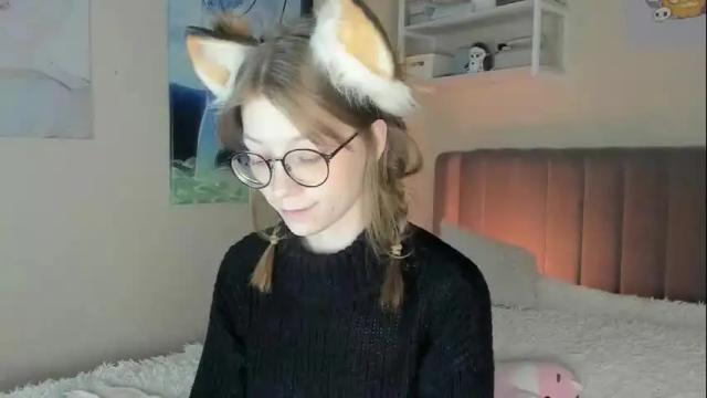 Image 12 of lunar_sofia Stream on Chaturbate on 15 days ago