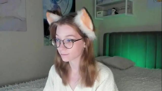 Image 3 of lunar_sofia Stream on Chaturbate on 12 days ago