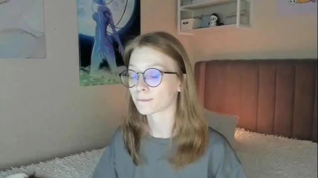 Image 3 of lunar_sofia Stream on Chaturbate on 10 days ago