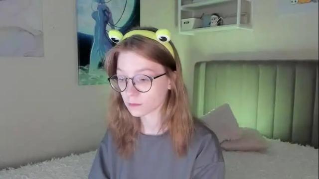 Image 10 of lunar_sofia Stream on Chaturbate on 9 days ago