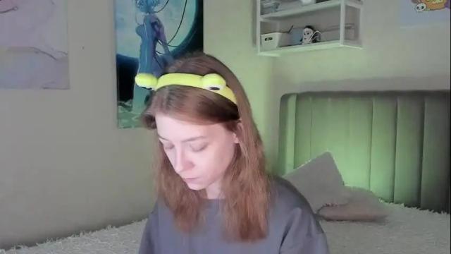 Image 3 of lunar_sofia Stream on Chaturbate on 9 days ago