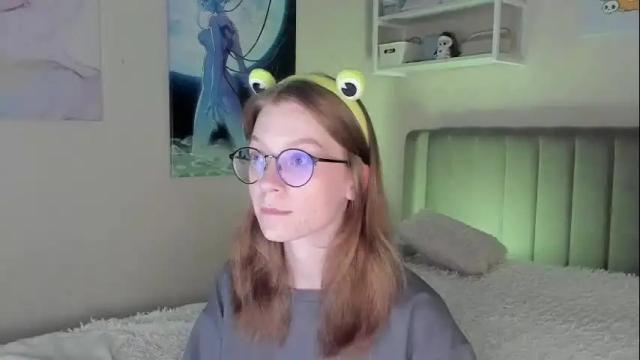 Image 4 of lunar_sofia Stream on Chaturbate on 7 days ago