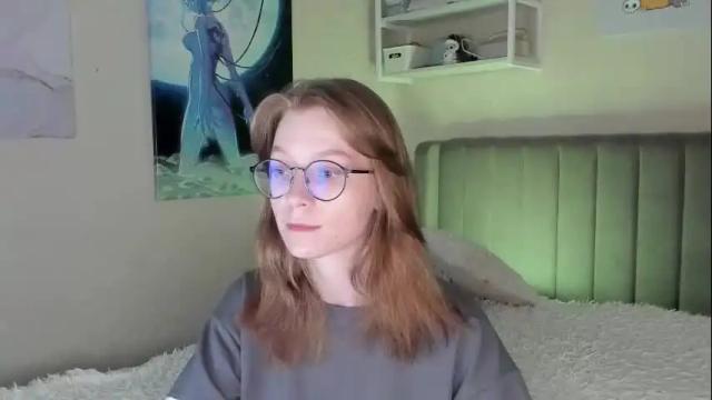 Image 2 of lunar_sofia Stream on Chaturbate on 6 days ago
