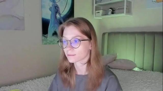 Image 2 of lunar_sofia Stream on Chaturbate on 4 days ago