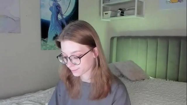 Image 12 of lunar_sofia Stream on Chaturbate on 1 day ago