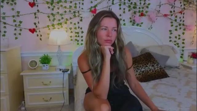Thumbnail 2, lunarishi's Stream at Chaturbate, 2 months ago