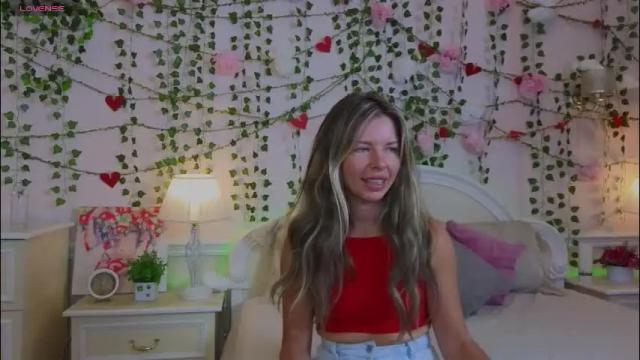 Thumbnail 1, lunarishi's Stream at Chaturbate, 1 month ago