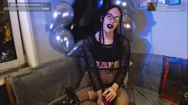 Image 6 of lunarlinda Stream on Chaturbate on 10 days ago