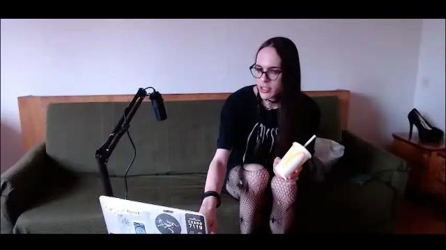 Image 12 of lunarlinda Stream on Chaturbate on 24 days ago