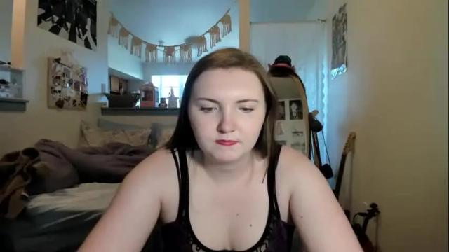 Image 3 of lunarnebula Stream on Chaturbate on 7 months ago