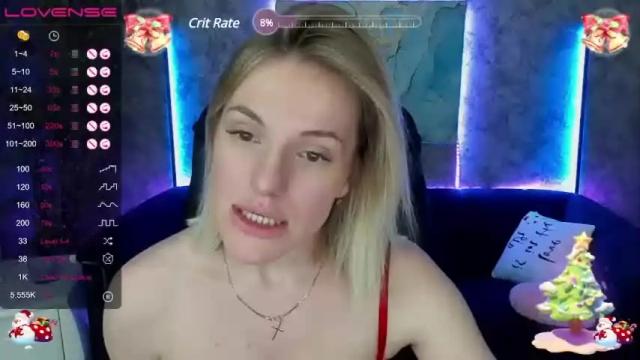 Image 11 of lunashyy Stream on Chaturbate on 17 months ago