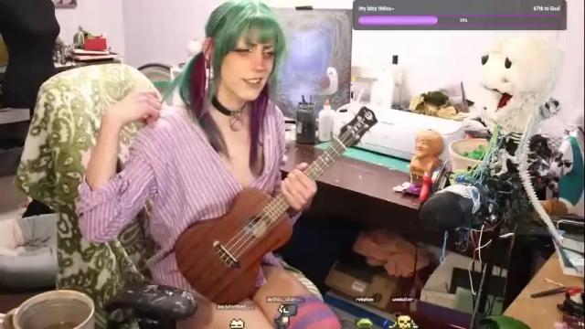 Thumbnail 1, lunasparkles's Stream at Chaturbate, 2 months ago