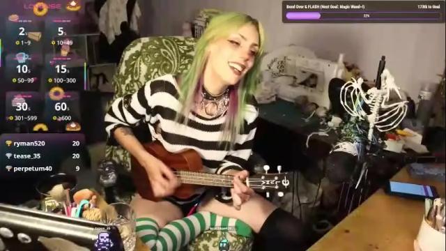 Image 12 of lunasparkles Stream on Chaturbate on 9 days ago