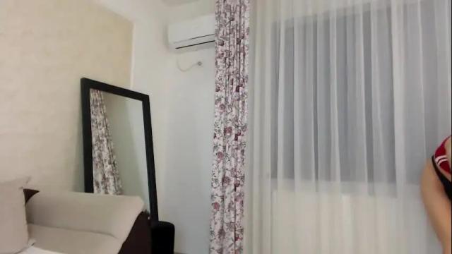 Image 8 of lunastars13 Stream on Chaturbate on 11 days ago