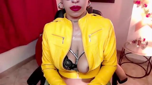 Image 2 of lunasxxcandy Stream on Chaturbate on 13 months ago