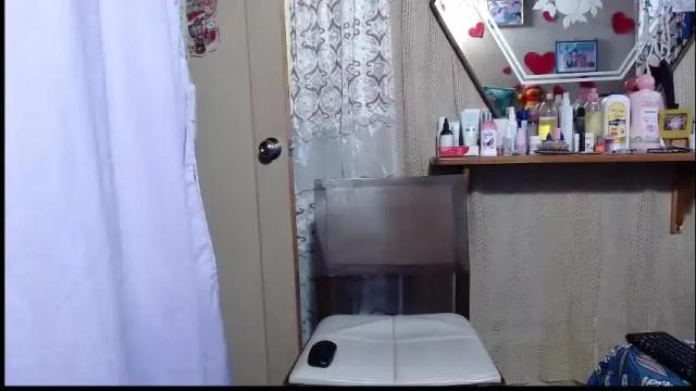 Image 8 of lunawillis Stream on Chaturbate on 4 months ago