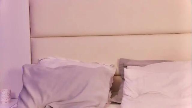 Image 8 of lunawills_ Stream on Chaturbate on 2 months ago