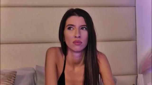 Image 2 of lunawills_ Stream on Chaturbate on 1 month ago