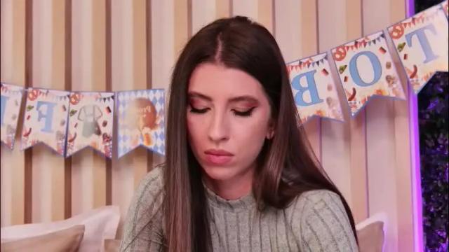 Image 8 of lunawills_ Stream on Chaturbate on 1 month ago