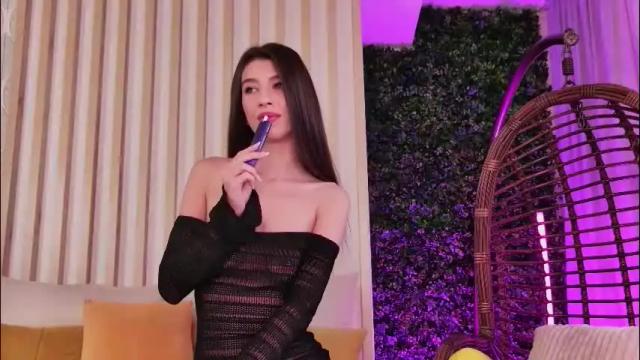 Image 12 of lunawills_ Stream on Chaturbate on 13 days ago