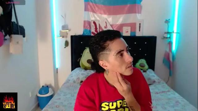 Image 10 of lunay_gutierreez Stream on Chaturbate on 20 days ago