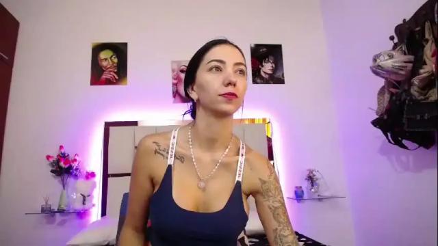 Thumbnail 2, lunazambrano18's Stream at Chaturbate, 2 months ago