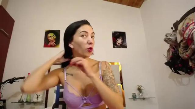Thumbnail 1, lunazambrano18's Stream at Chaturbate, 1 month ago