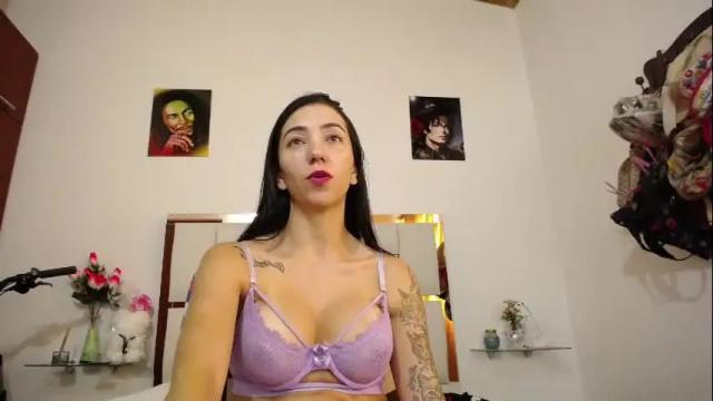 Image 10 of lunazambrano18 Stream on Chaturbate on 1 month ago