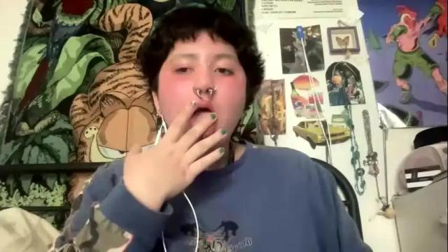 Thumbnail 2, luneytoonz's Stream at Chaturbate, 16 months ago