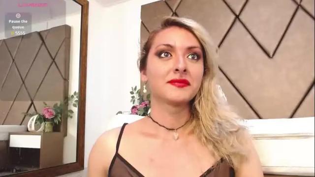 Image 10 of lunitadiva Stream on Chaturbate on 8 days ago