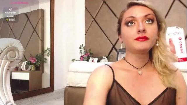 Image 8 of lunitadiva Stream on Chaturbate on 8 days ago