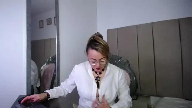 Thumbnail 1, lupita223's Stream at Chaturbate, 19 days ago