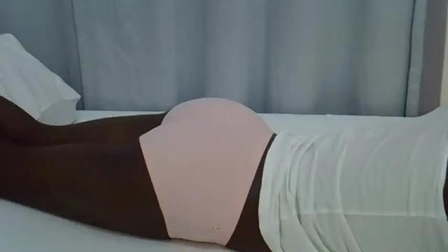 Image 4 of lupitah_ Stream on Chaturbate on 2 months ago