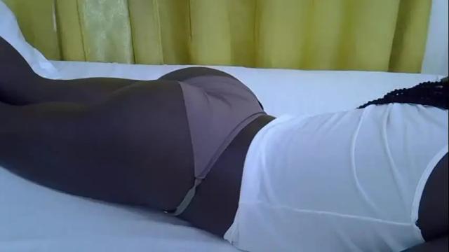 Image 2 of lupitah_ Stream on Chaturbate on 14 days ago
