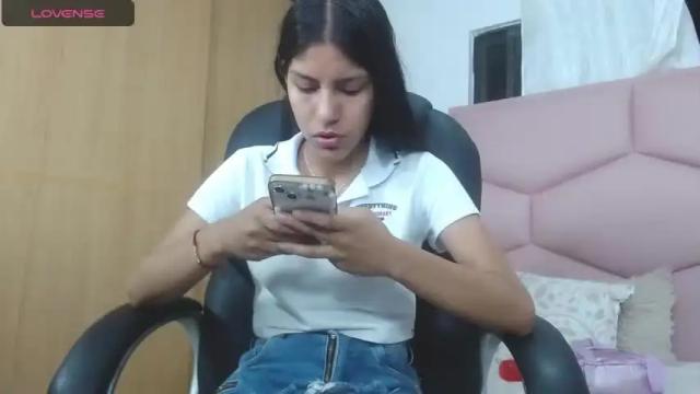 Image 2 of lupitasexxx Stream on Chaturbate on 17 months ago