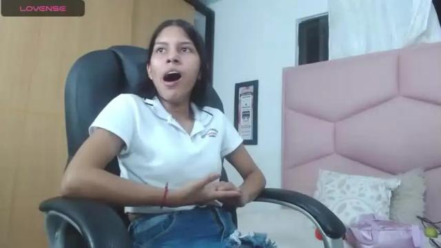Image 6 of lupitasexxx Stream on Chaturbate on 17 months ago
