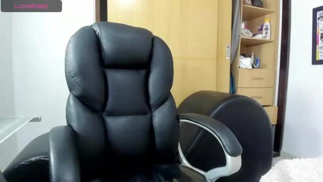 Image 6 of lupitasexxx Stream on Chaturbate on 13 months ago