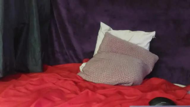 Image 8 of luros_modasy Stream on Chaturbate on 15 months ago