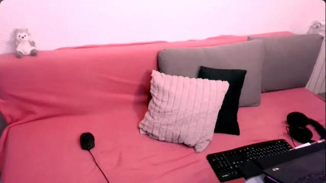 Image 7 of luros_modasy Stream on Chaturbate on 6 months ago