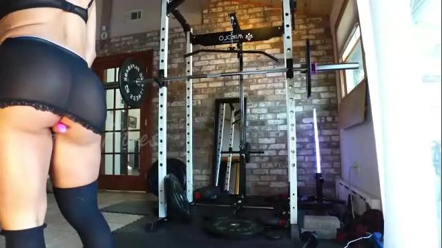 Image 4 of lushianafitness Stream on Chaturbate on 1 month ago