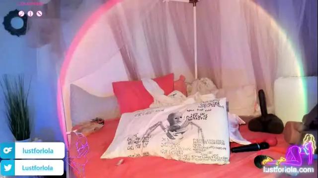 Image 7 of lustforlola Stream on Chaturbate on 1 month ago