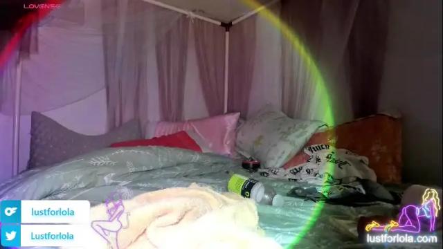 Image 2 of lustforlola Stream on Chaturbate on 1 month ago
