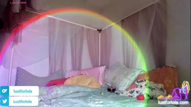 Image 4 of lustforlola Stream on Chaturbate on 1 month ago