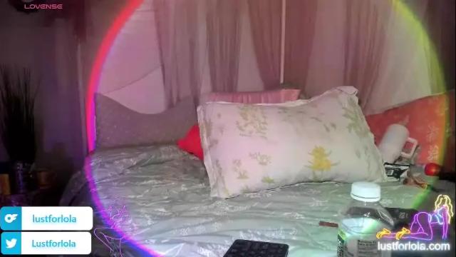 Image 11 of lustforlola Stream on Chaturbate on 1 month ago