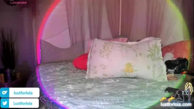 Image 12 of lustforlola Stream on Chaturbate on 1 month ago