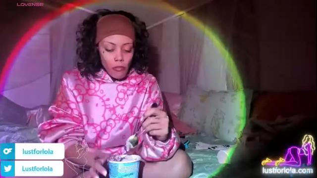 Image 10 of lustforlola Stream on Chaturbate on 27 days ago