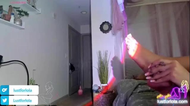 Image 8 of lustforlola Stream on Chaturbate on 15 days ago