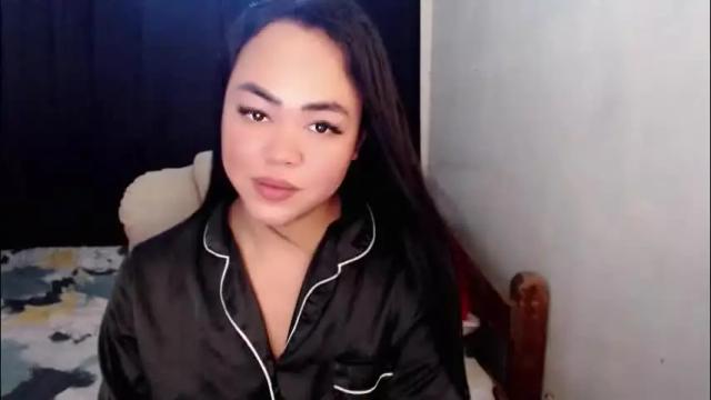 Image 11 of lustfuloffendertrina Stream on Chaturbate on 10 days ago
