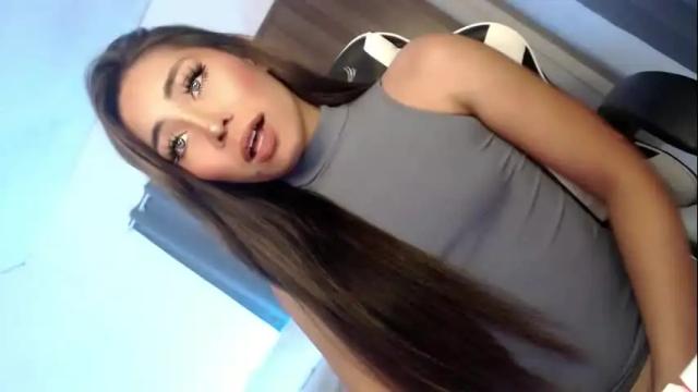 Image 6 of lustykendraxx Stream on Chaturbate on 1 month ago